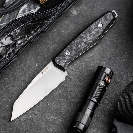 Böker Daily Knives AK1 Reverse Tanto MagnaCut Böker Daily Knives AK1 Reverse Tanto MagnaCut