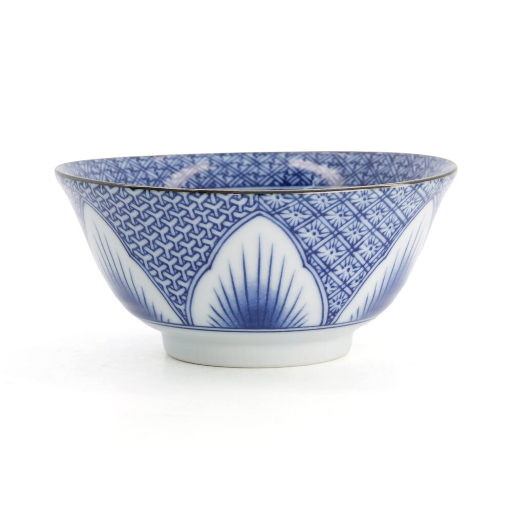 Tokyo Design Studio Lily Flower Tayo Bowl 14.8x6.8 550ml Blue Tokyo Design Studio Lily Flower Tayo Bowl 14.8x6.8 550ml Blue