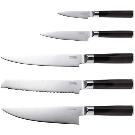 Poise 5-piece knife set in wooden block Poise 5-piece knife set in wooden block