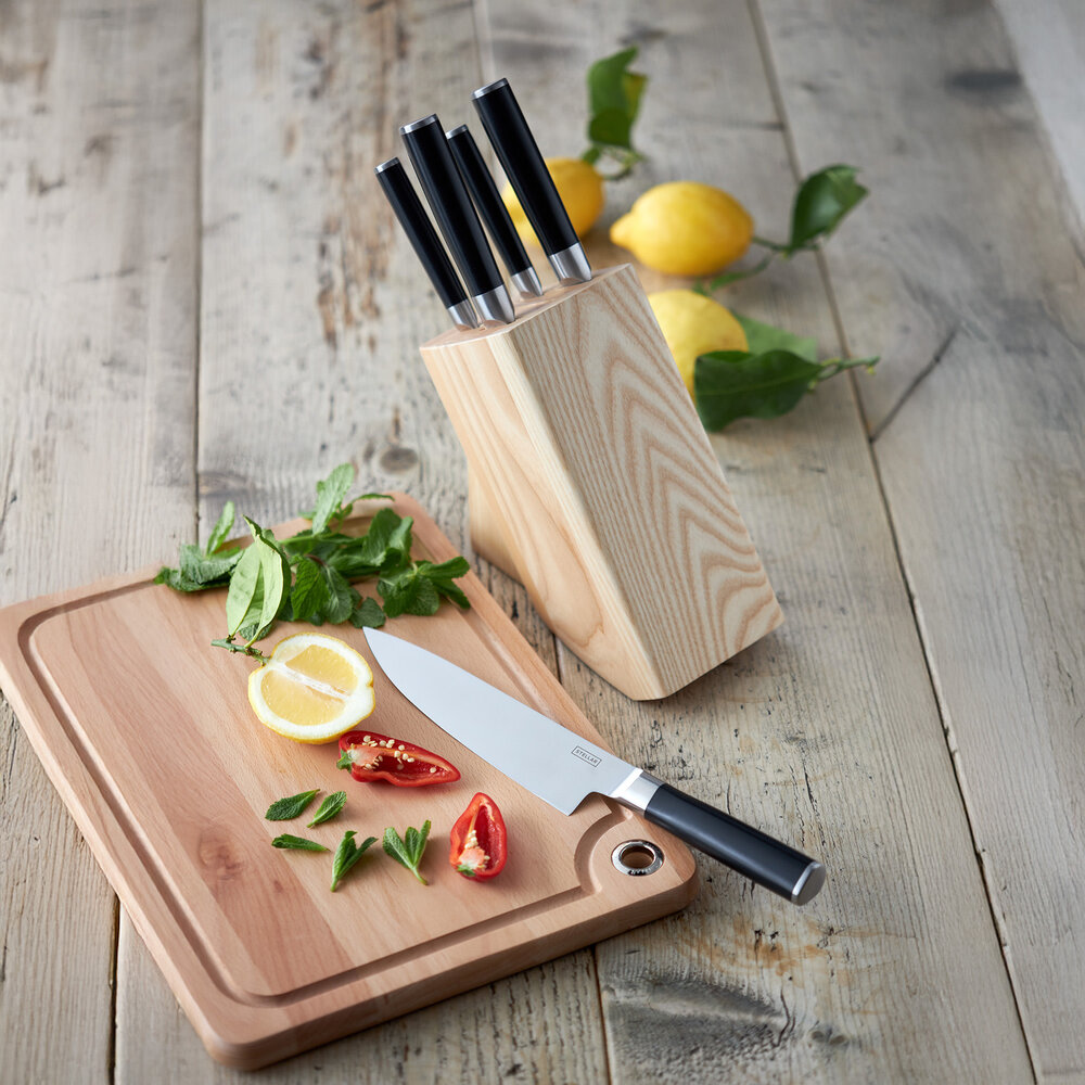 Poise 5-piece knife set in wooden block Poise 5-piece knife set in wooden block