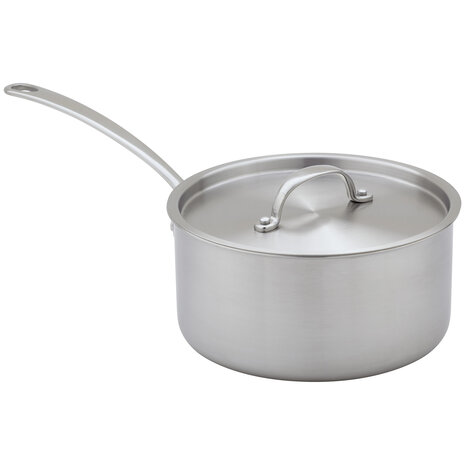 Eclipse Tri-ply steelpan 20cm 2,5L met deksel Eclipse Tri-ply steelpan 20cm 2,5L met deksel