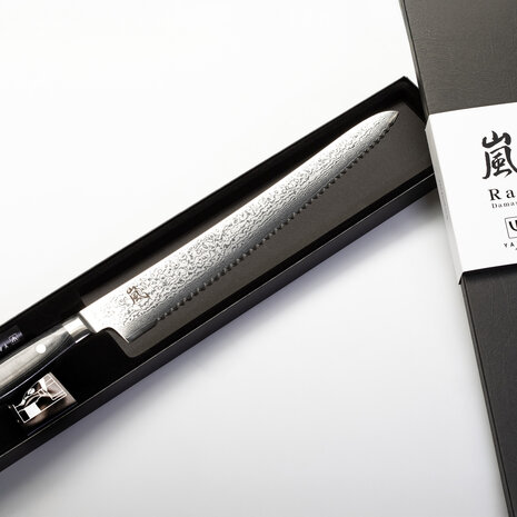 Yaxell RAN bread knife 27cm