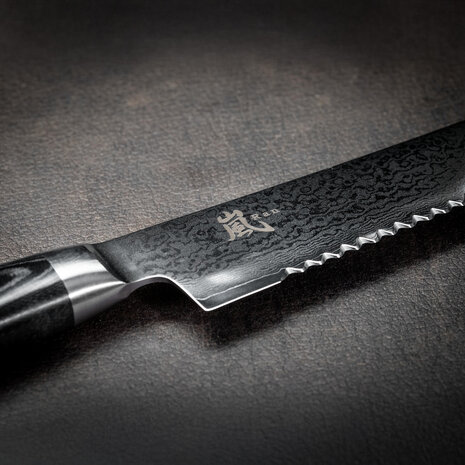 Yaxell RAN bread knife 27cm