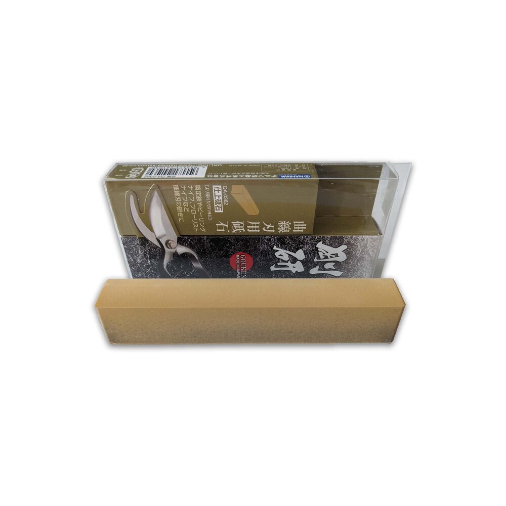 Naniwa Goken rounded whetstone 3000 grit