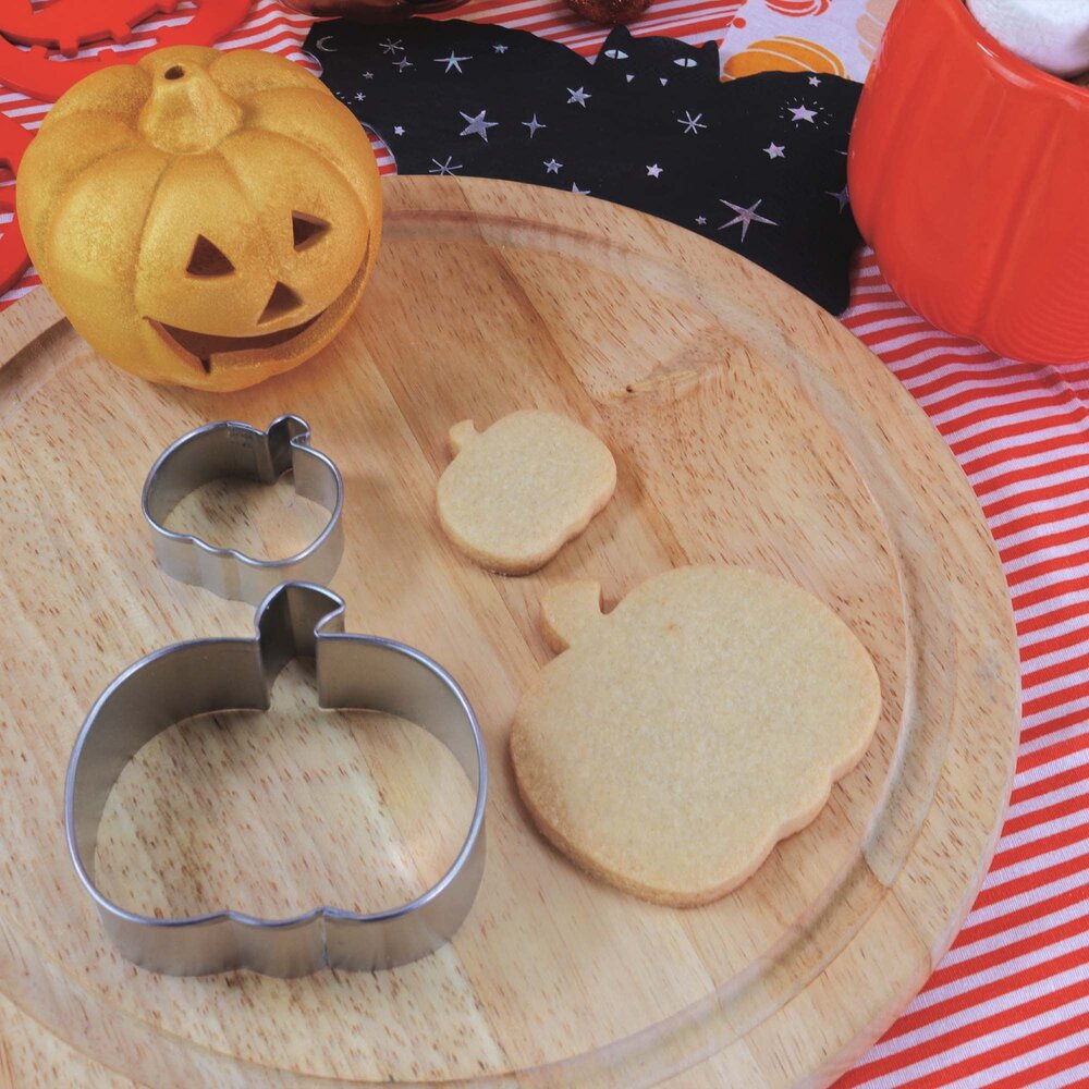 PME 2 piece pumpkin cookie cutter set PME 2 piece pumpkin cookie cutter set