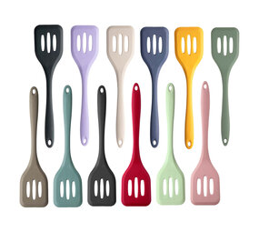 Slotted silicone turner