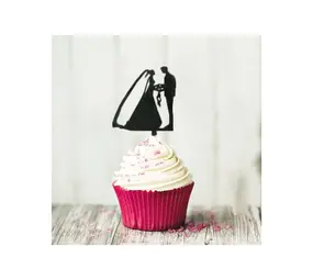 Patis Decor Bruidspaar cupcake toppers, set van 8 Patis Decor Bruidspaar cupcake toppers, set van 8