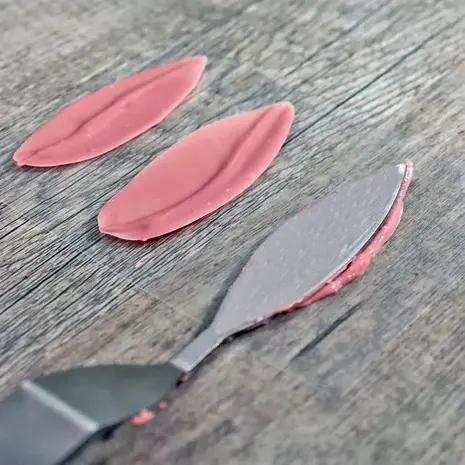 Patis Decor Stainless steel spatula for shaping chocolate leaves, 23 mm