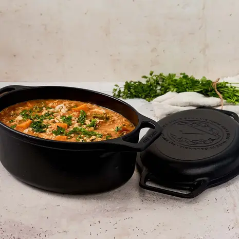 Victoria Enameled cast iron oval dutch oven combo, bread baker and skillet lid, 5.7 L