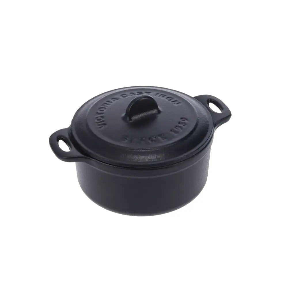 Victoria Single-serve cast iron mini cocotte for oven to table