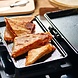 Victoria Gietijzeren panini- en tosti-pers met genopt oppervlak en hittebestendig handvat