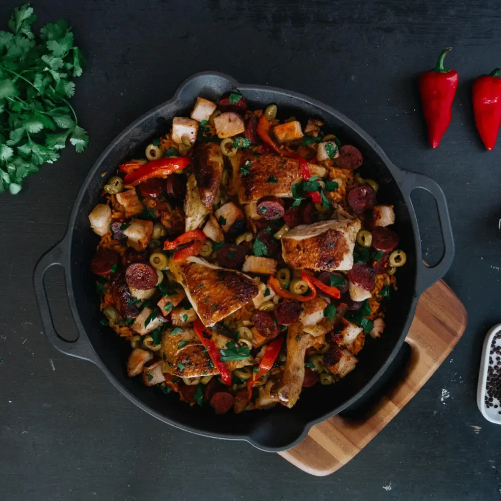 Victoria Enameled cast iron skillet with loop handles, 33 cm