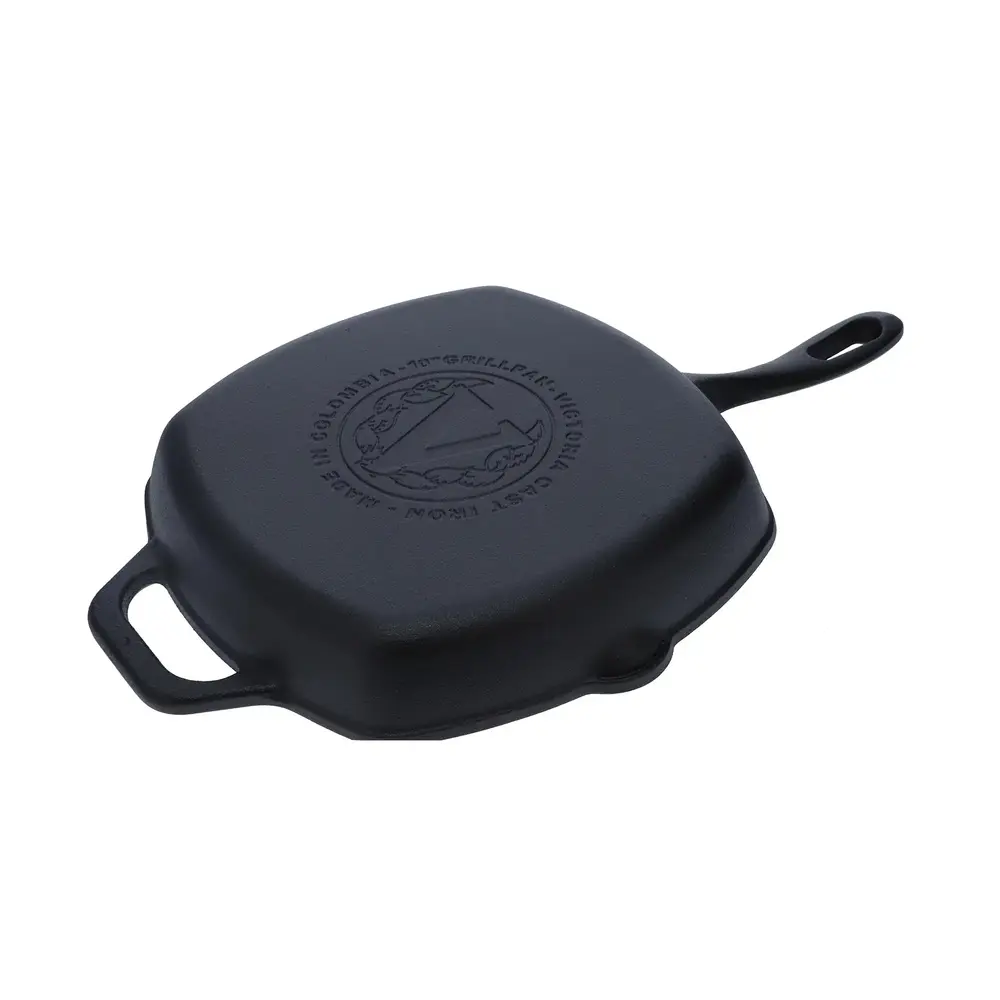 Victoria Gietijzeren vierkante grillpan met ribbels, giettuiten en hulphandvat, 25 x 25 cm