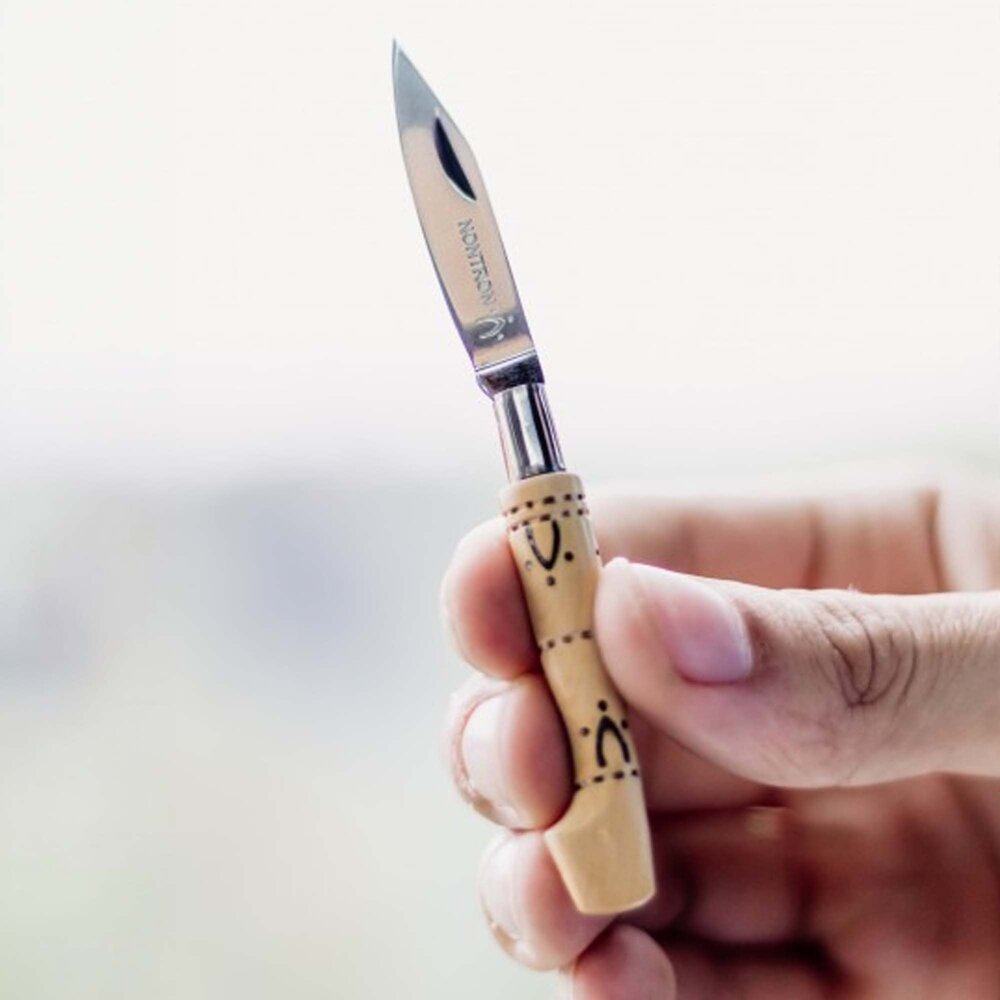 Nontron mini pocket knife No. 10 with clog-shaped handle in woodburned boxwood with traditional pyrographed motifs, 4 cm Z40C13 stainless steel blade