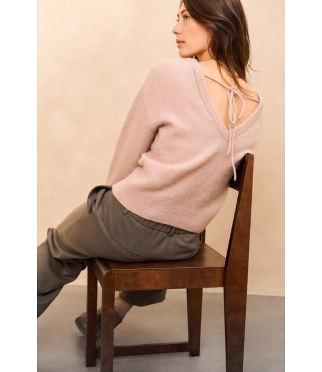 YAYA Soft sweater with V-back and tie detail - SHADOW GRAY PINK