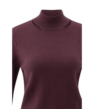 YAYA Fine knit sweater with mock neck and cut-out neckline - FUDGE PURPLE