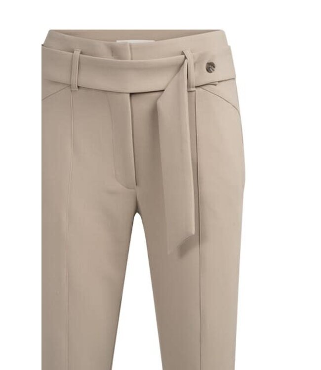 YAYA High waist straight leg trousers with belt and seam details - CROCKERY BROWN