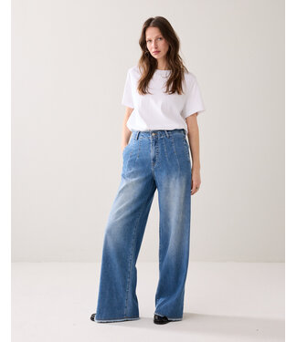 Summum Woman Wide leg jeans Soft flowy denim