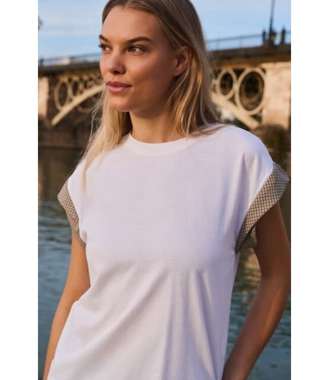 YAYA Top with woven cuff details - PURE WHITE