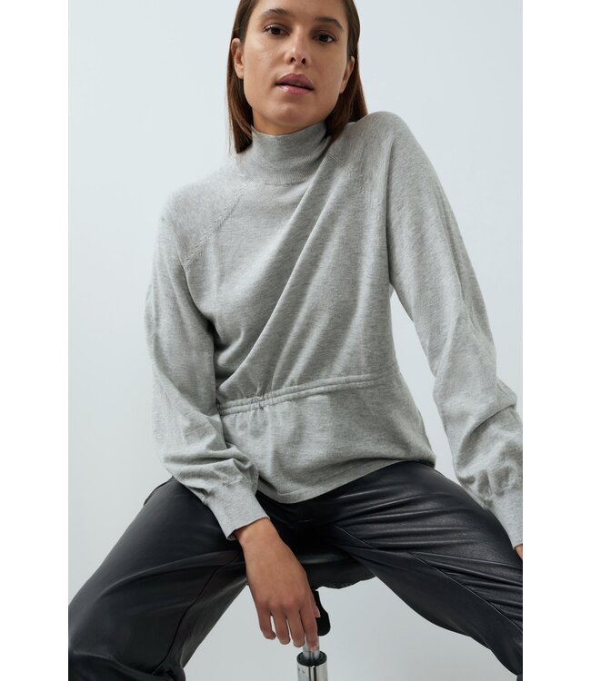 YAYA Faux leather carrot fit trousers with seam detail - HOLE BLACK
