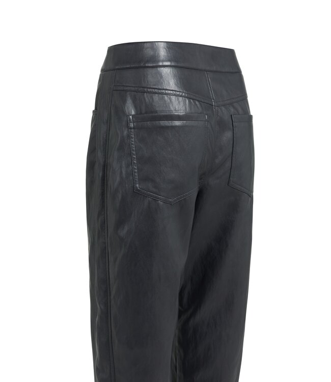 YAYA Faux leather carrot fit trousers with seam detail - HOLE BLACK