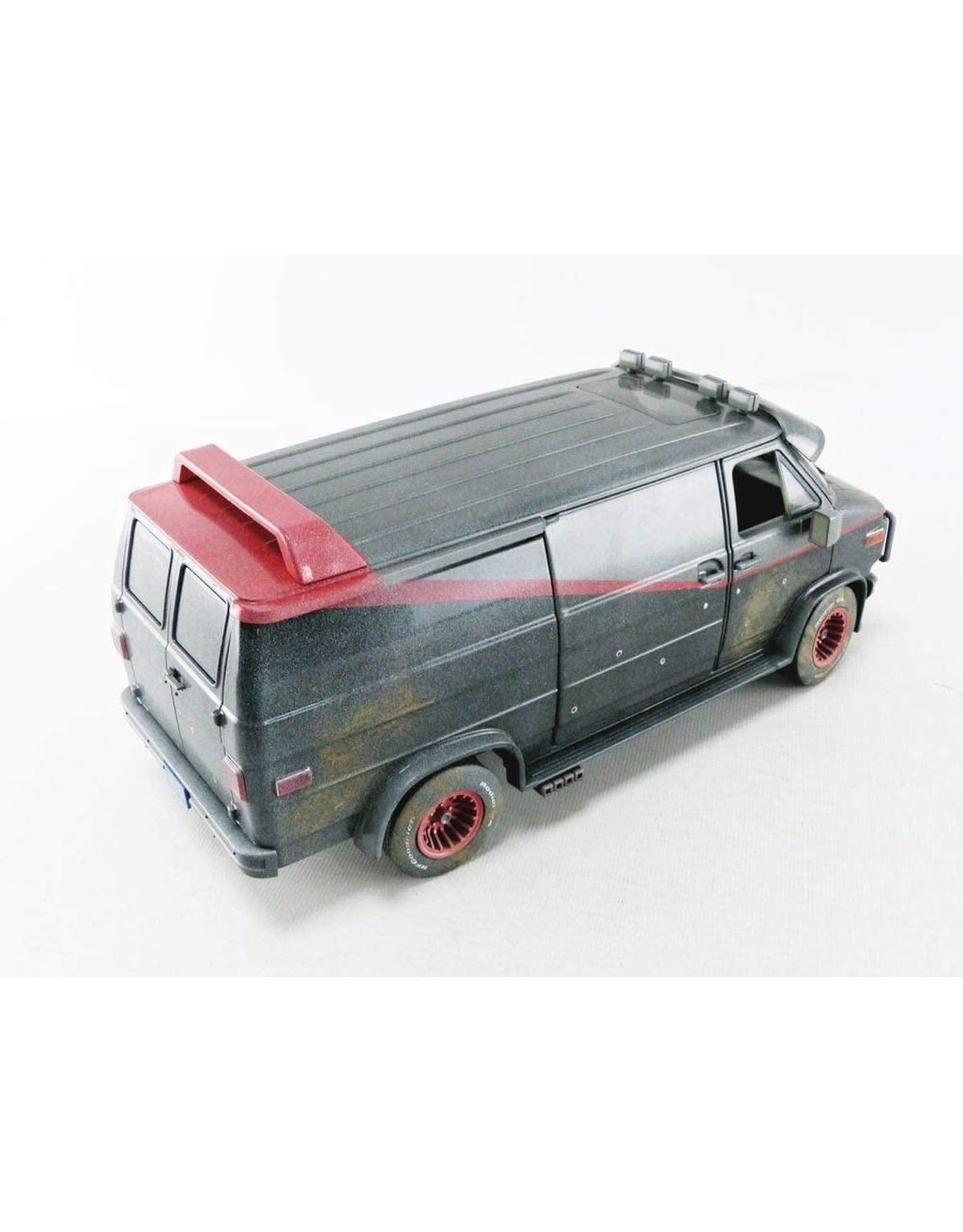 1:18 1983 GMC Vandura "The A-Team Van" weathered version with bullet holes