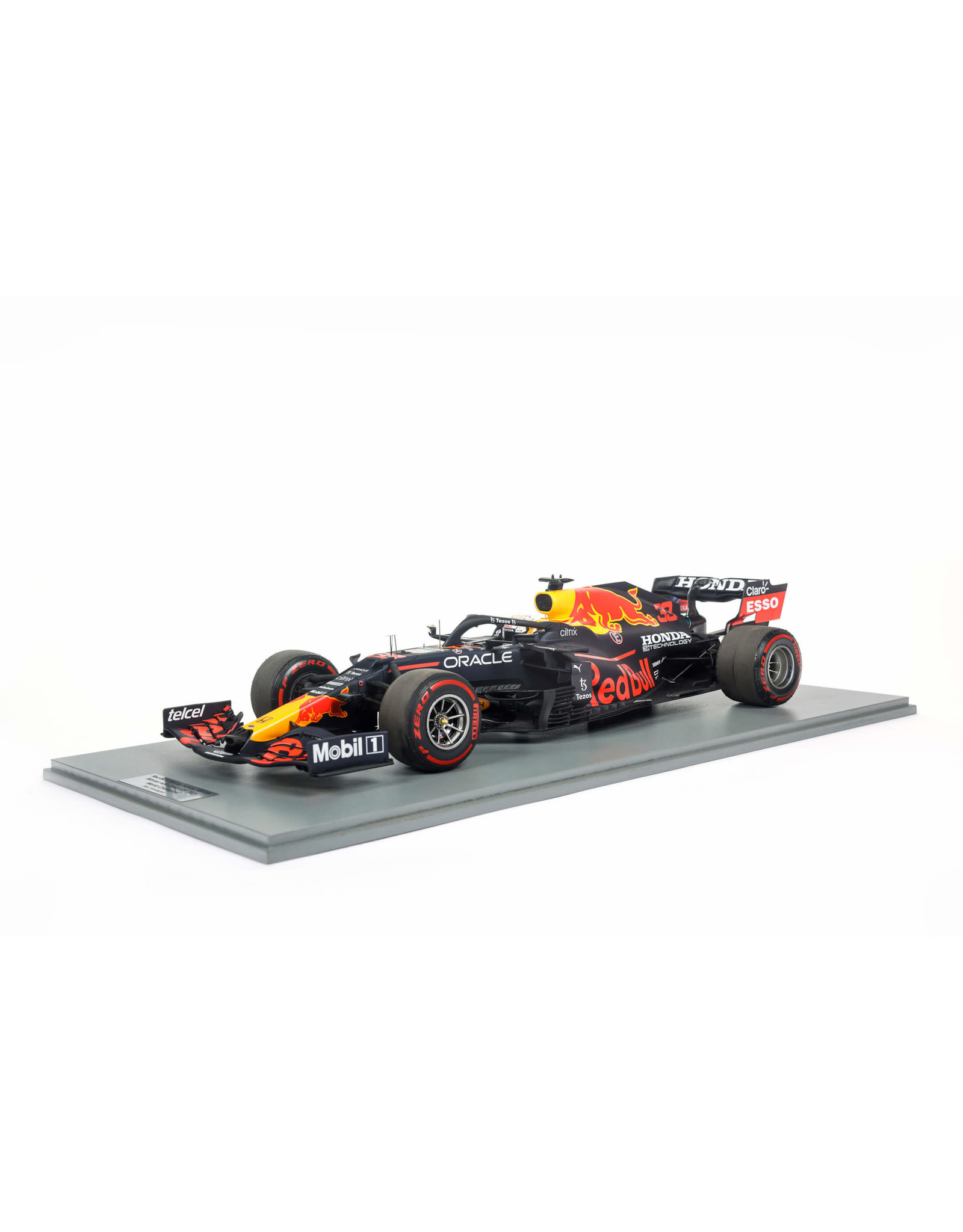 Spark 1:12 Red Bull Racing RB16B M. Verstappen - Winner Abu Dhabi GP 2021