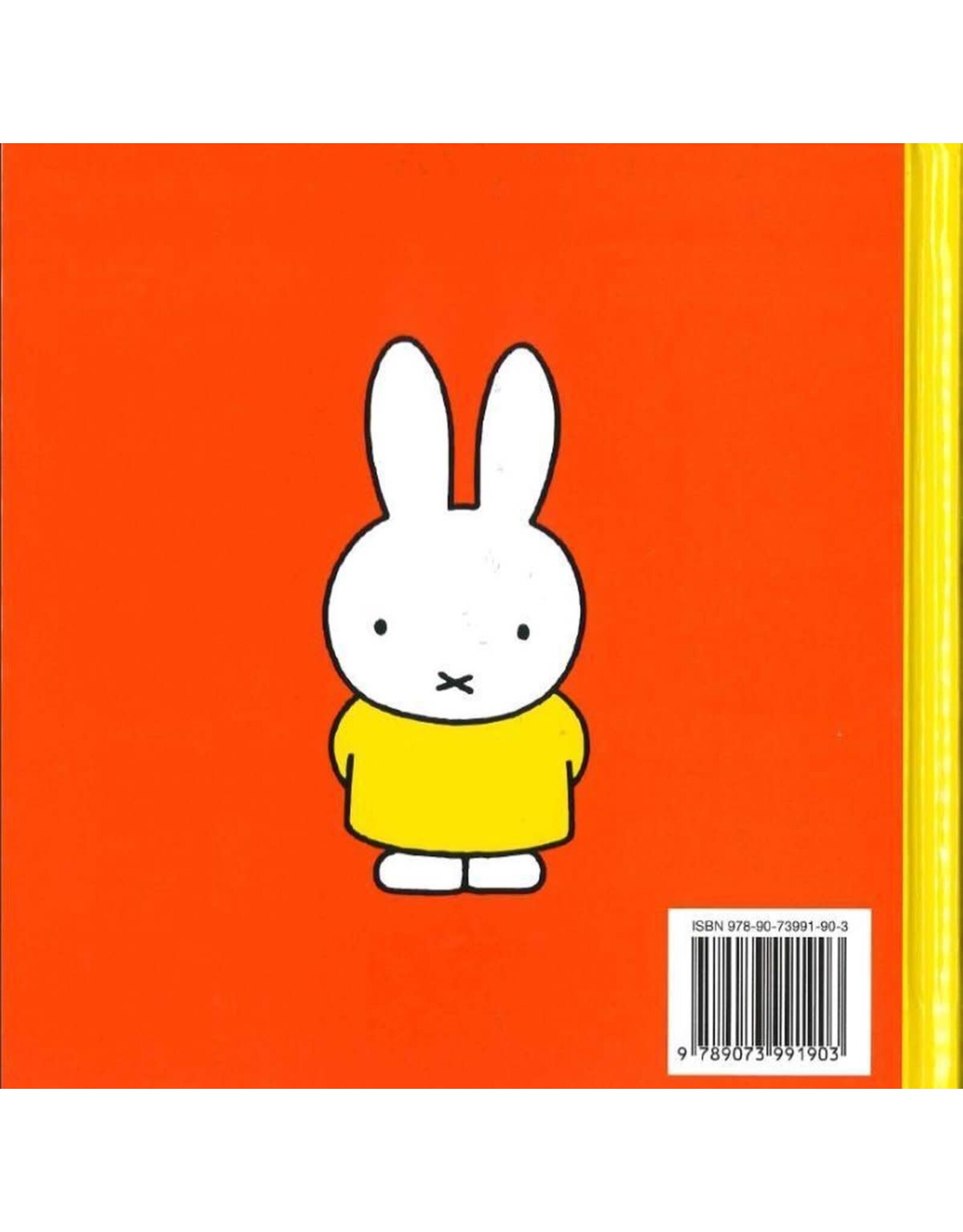 nijntje: opa en oma pluis