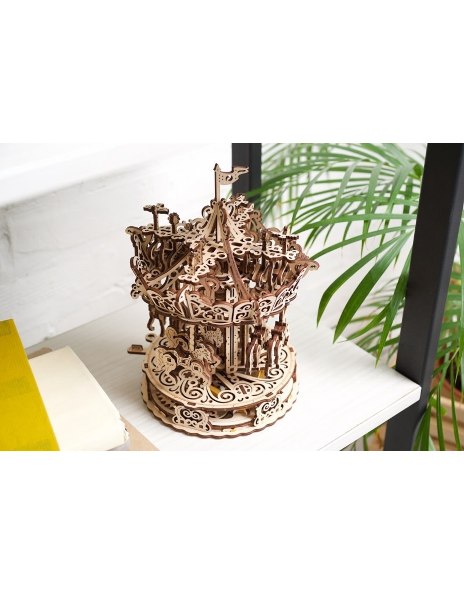 Ugears Houten Modelbouw - Carousel