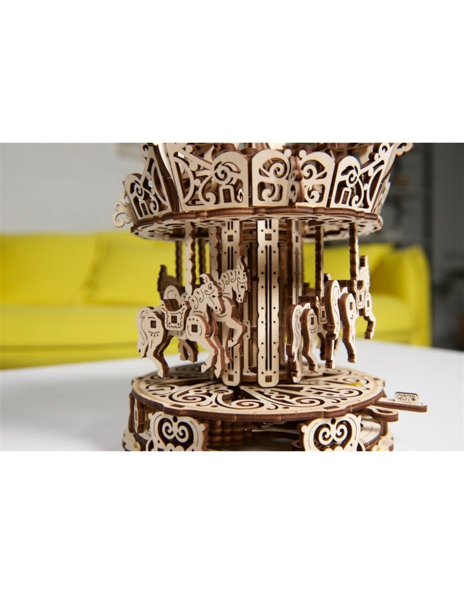Ugears Houten Modelbouw - Carousel