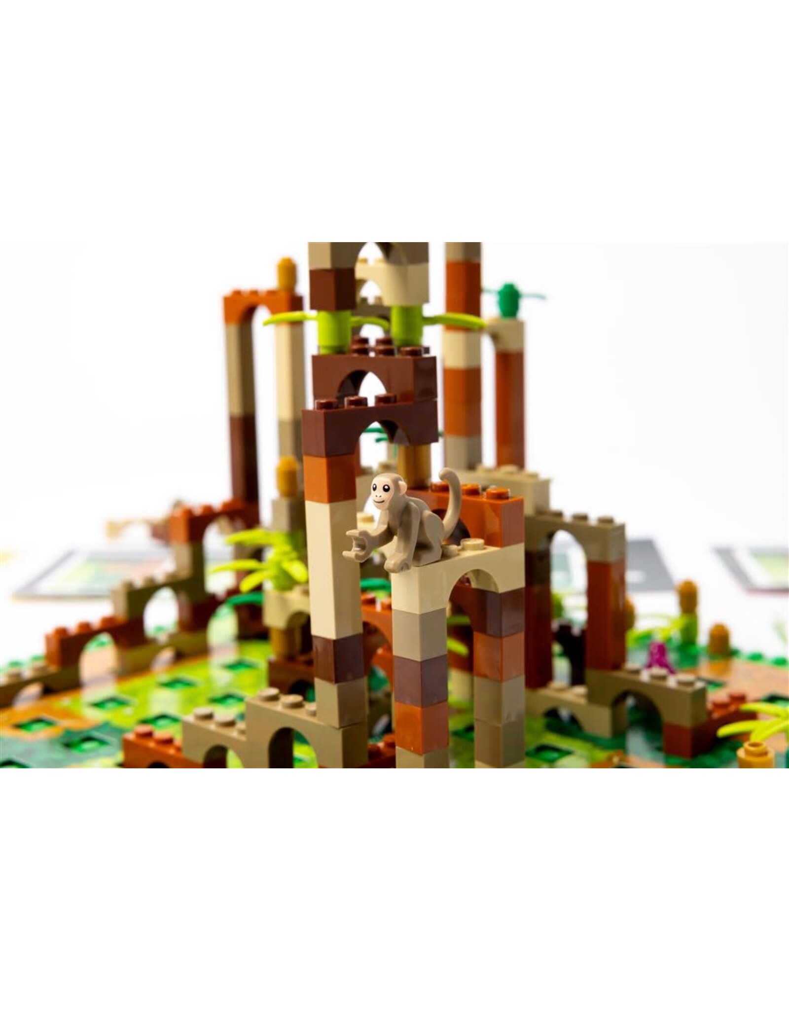 LEGO® Monkey Palace
