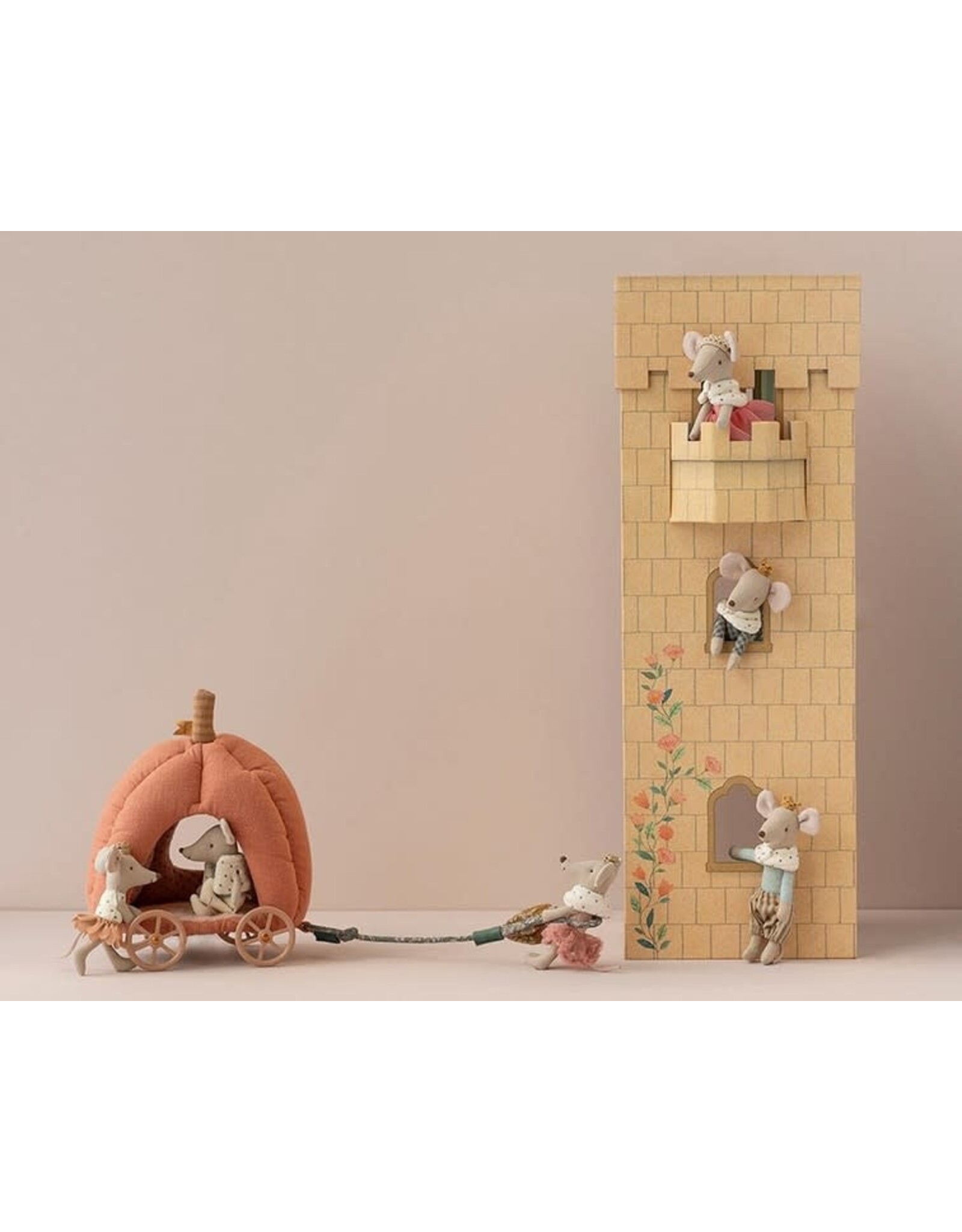 Maileg Pumpkin Carriage Mouse