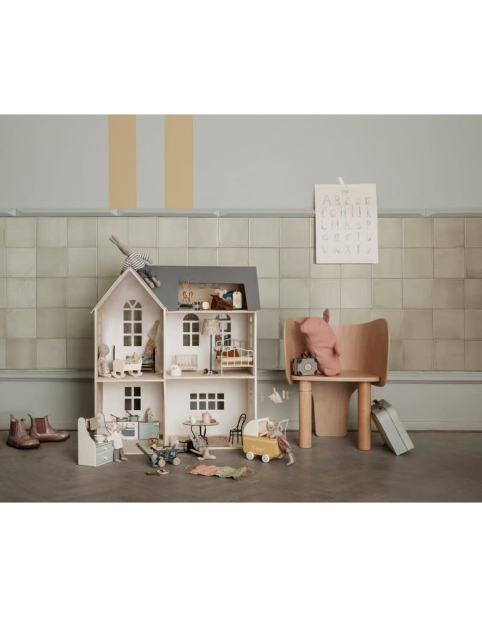 Maileg Miniature Coffee Table