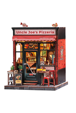 DIY Book Nook Kit "Uncle Joe's Pizzeria"