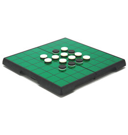 Magnetic Reversi