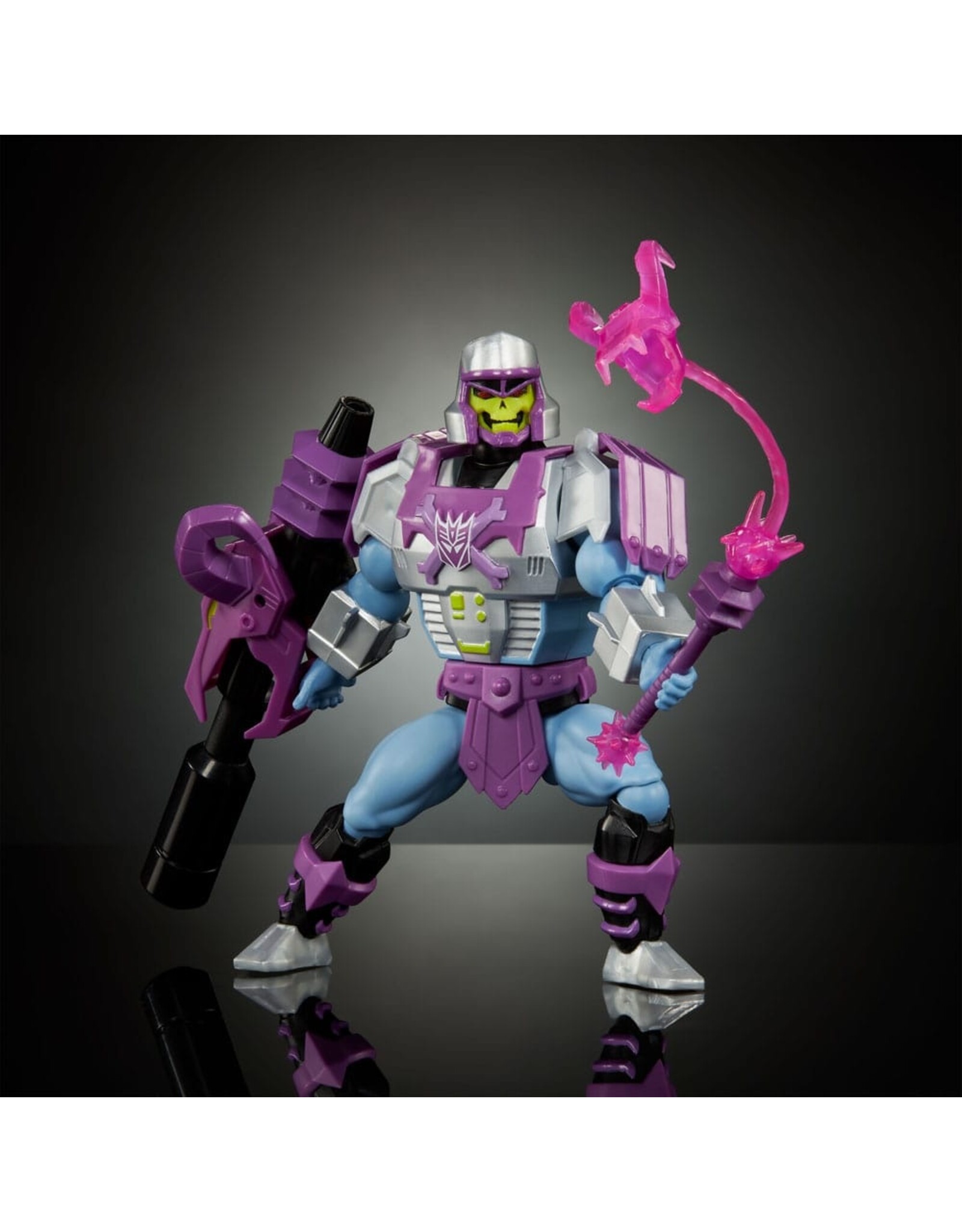 Hasbro Masters of the Universe x Transformers Megatron Armor Skeletor