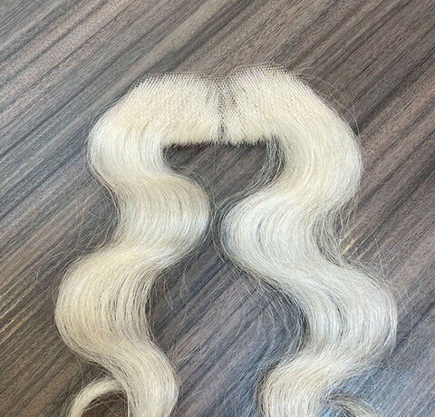 Hoe plak ik een snor met Lace tape