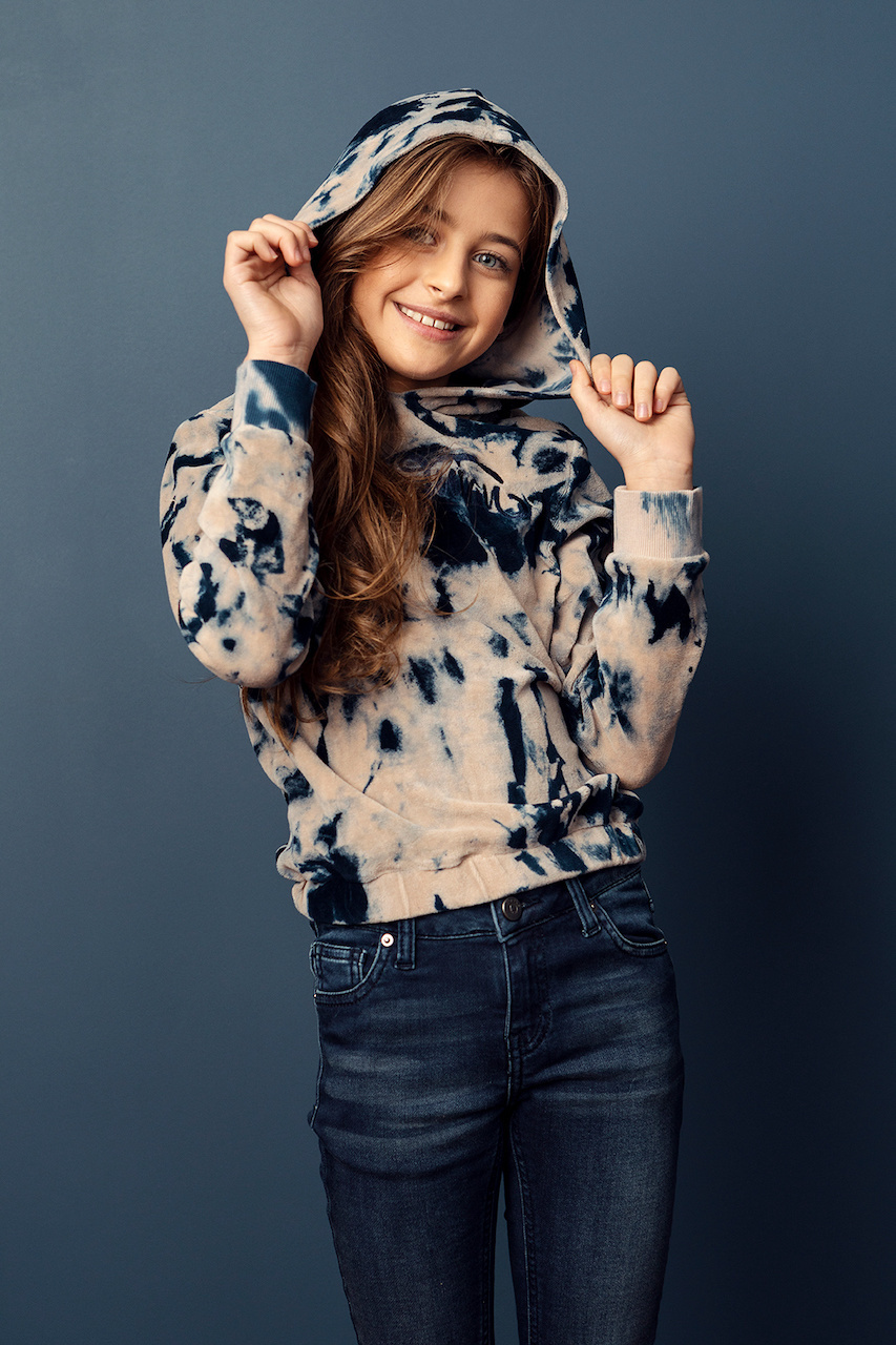 LOOXS 10sixteen Meisjes hoodie velours - Marine blauw LOOXS 10sixteen Meisjes hoodie velours - Marine blauw