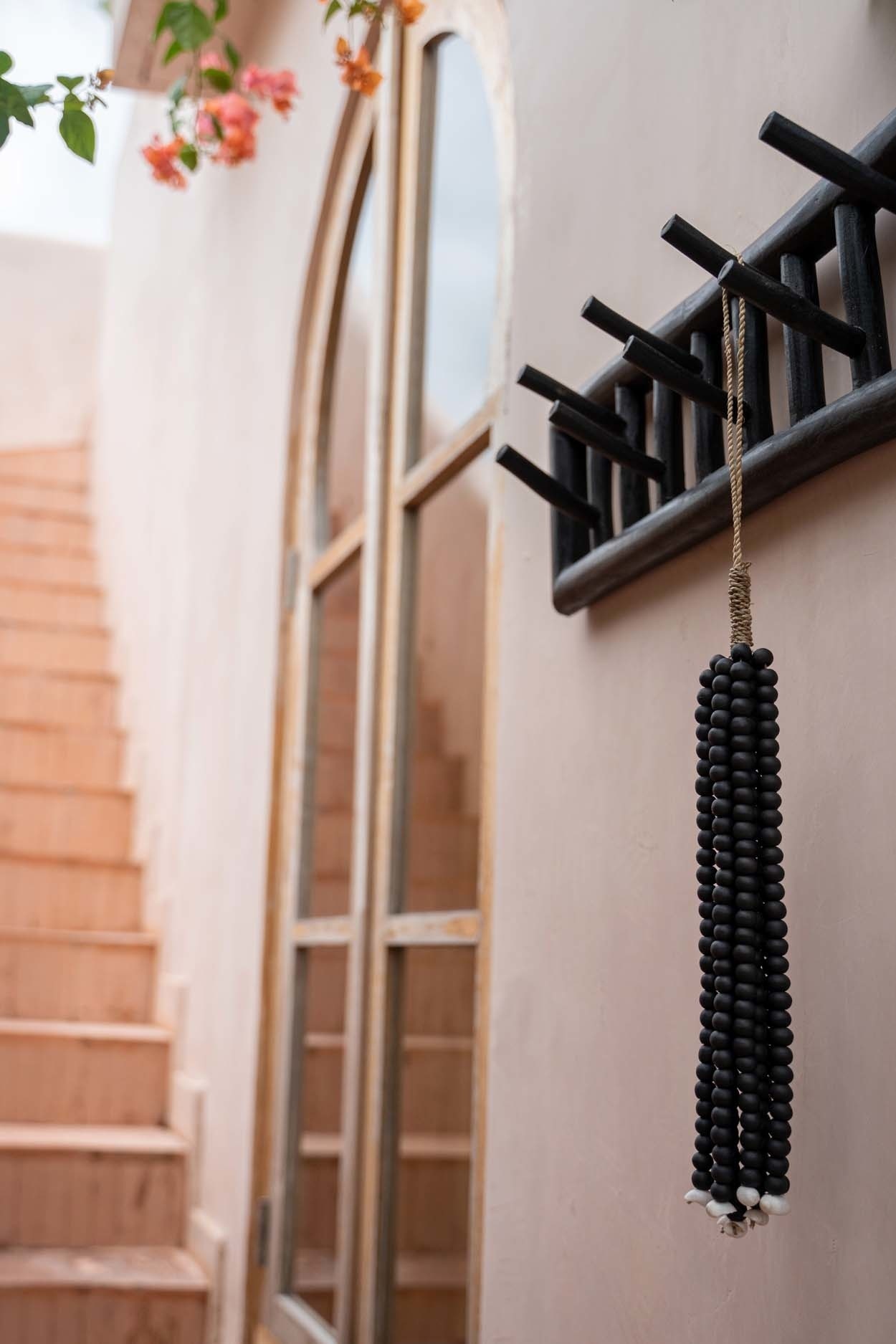 De Wooden Beads Hangdecoratie - Zwart