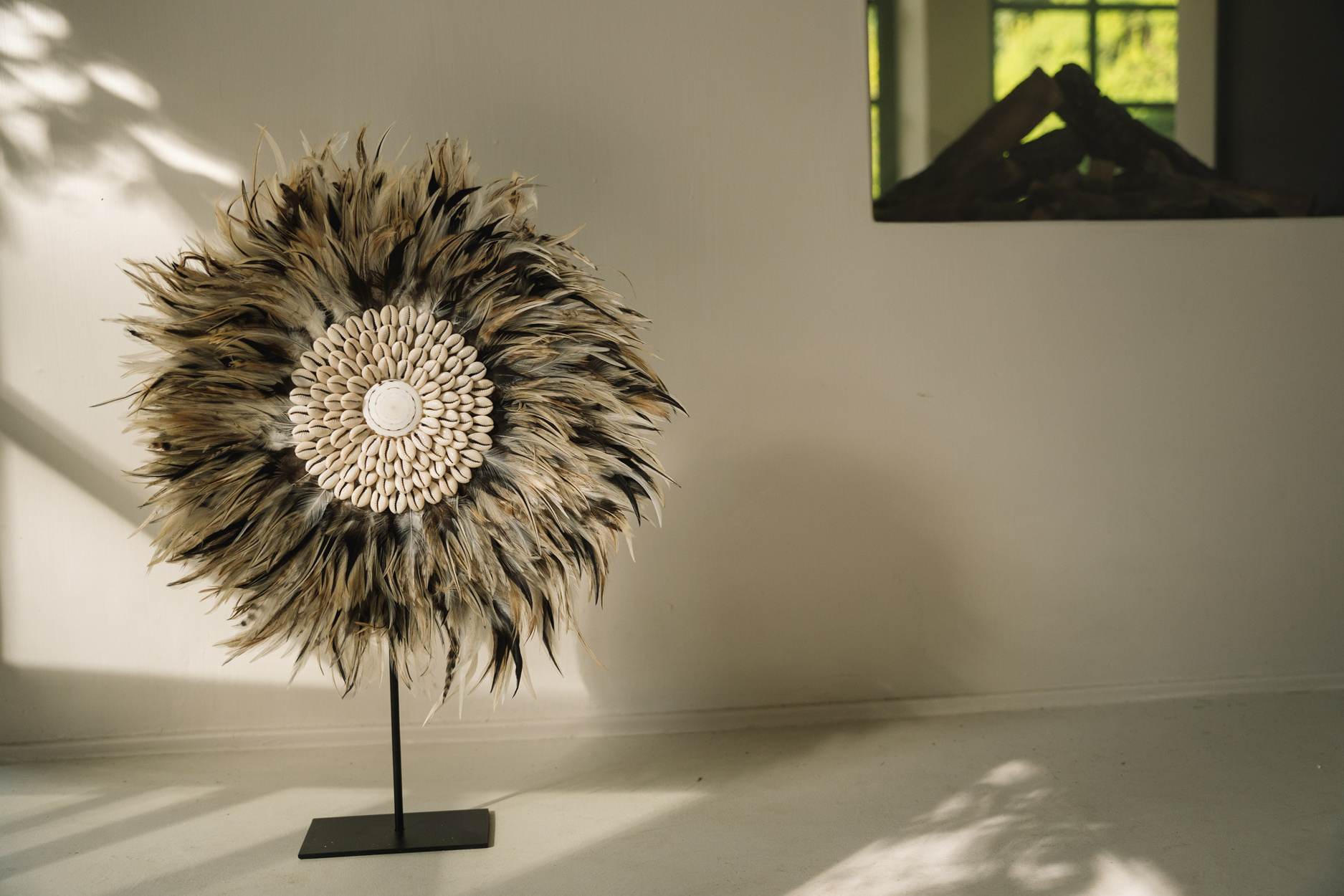 De Coastal Juju op Stand - Decoratie - Grijs Bruin