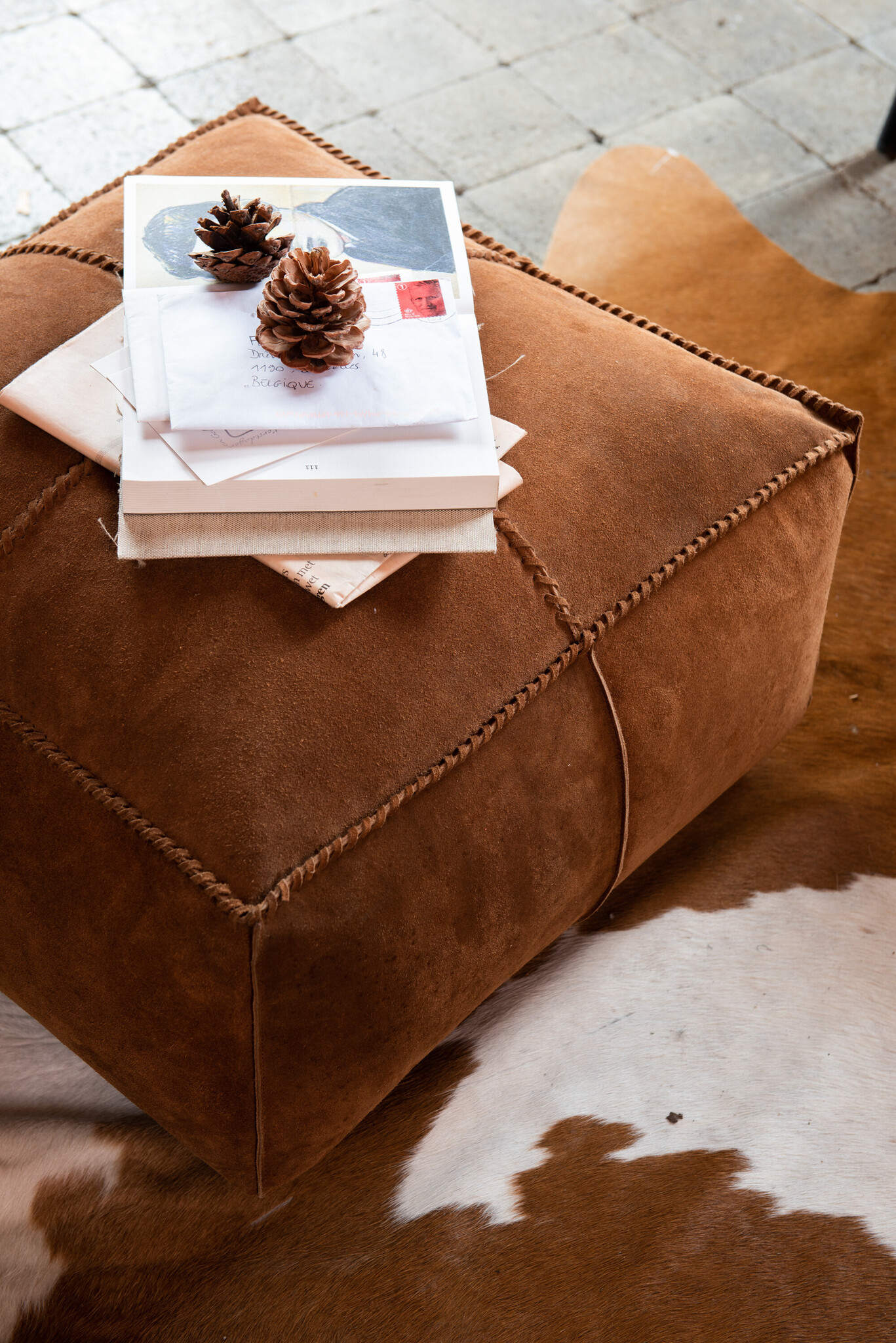 HASSOCK STICHING SQ LEATH COGN