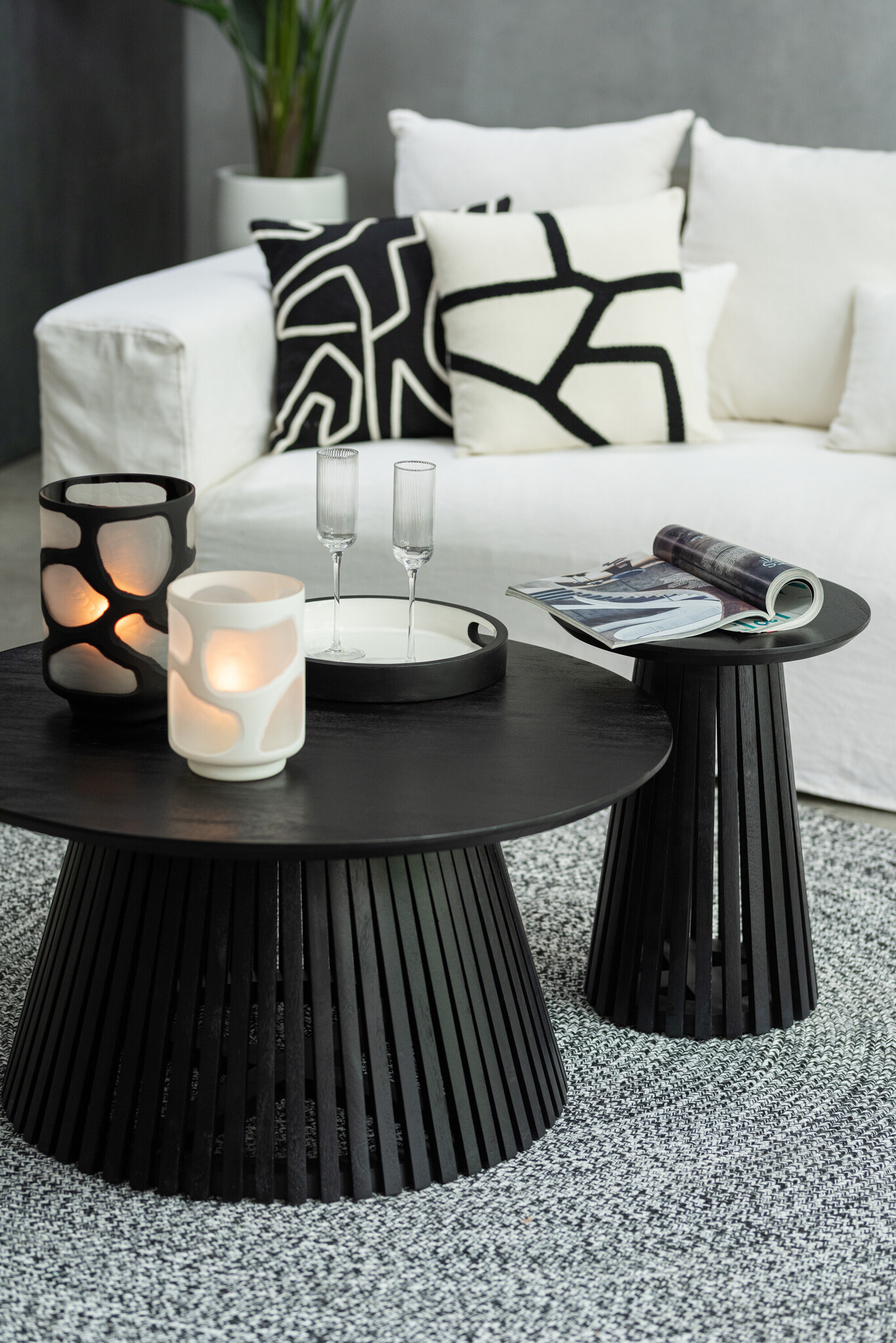 TABLE VINCENT MANGO WOOD BL M