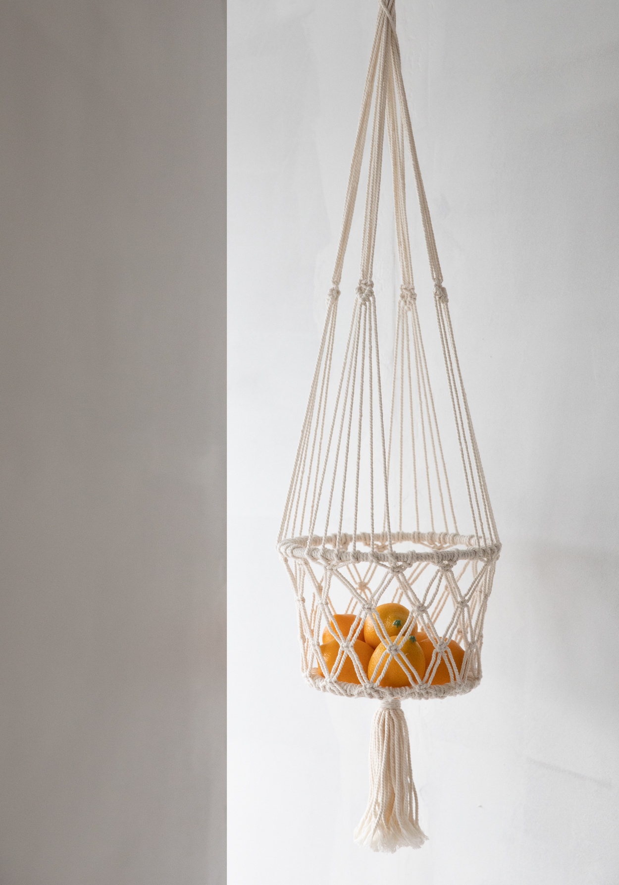 De Macrame Plantenhanger - Wit - L