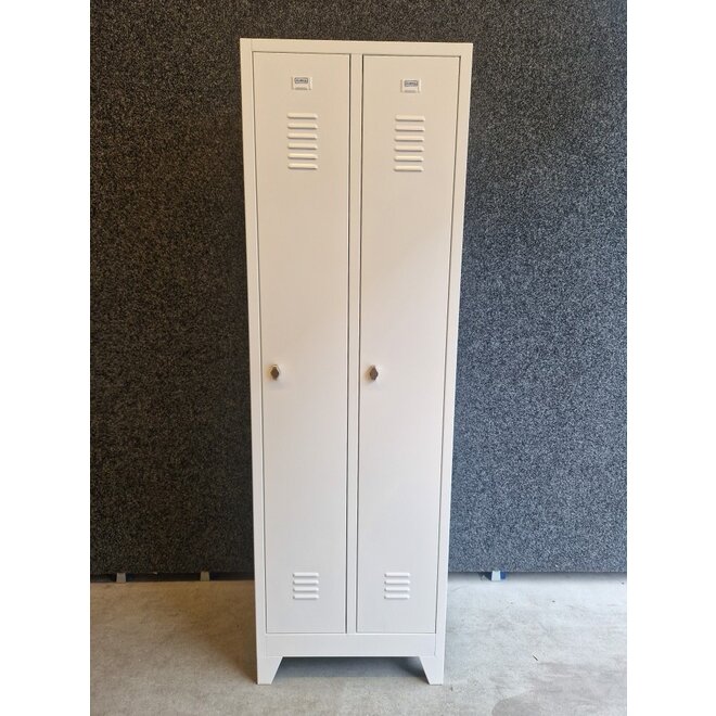 A-Locker Wit met 8 legplanken