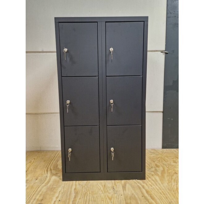 Dark Line Locker 103143
