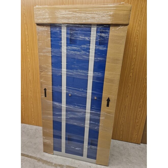 Kledinglocker 3 deuren