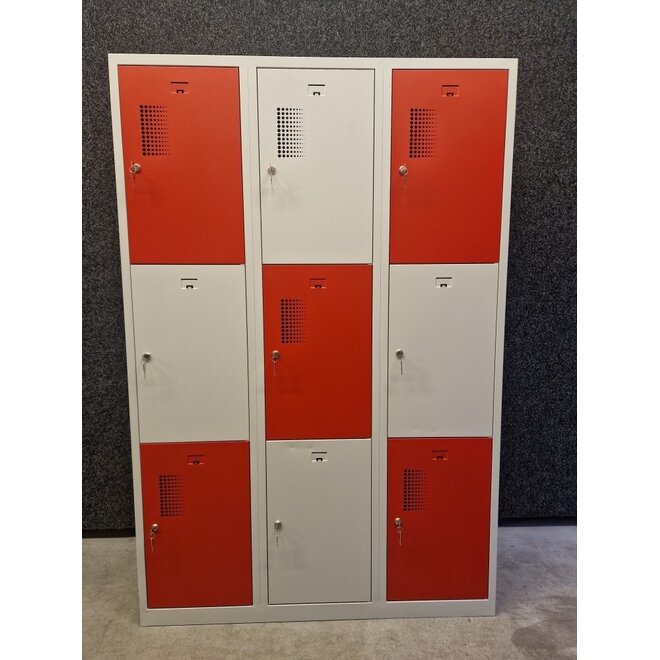 Lockerkast met 9 kluisjes