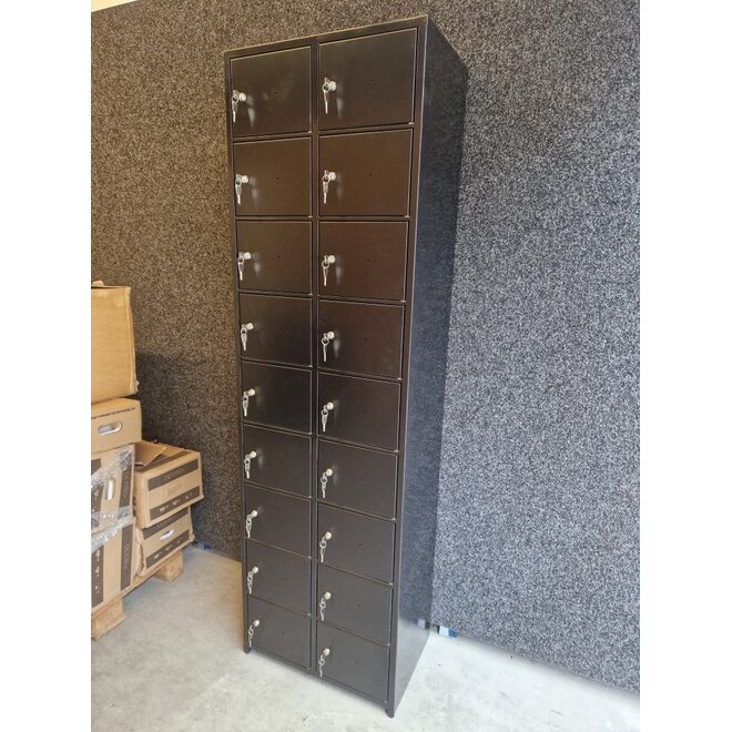 Lockerkast met 20 Kluisjes zwart RAL9005