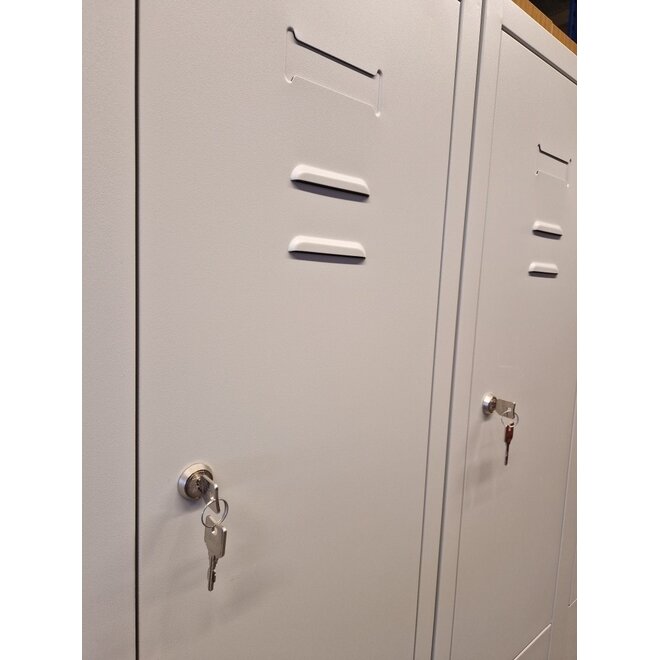 Gebruikt Locker CHB18036 Grijs - 3 koloms - 6 deuren
