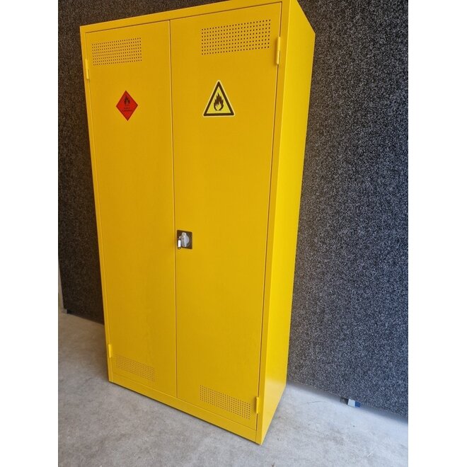 Chemiekast ADMC met 4 lekbakken - PGS15 Kast